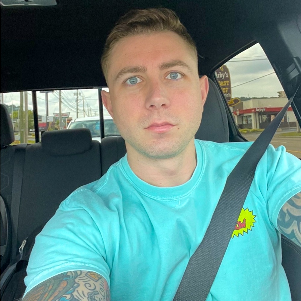 Meet your Posher, Thomas